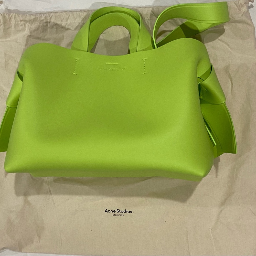Acne Green Tote Bag with Modern Design and Spacious Interior